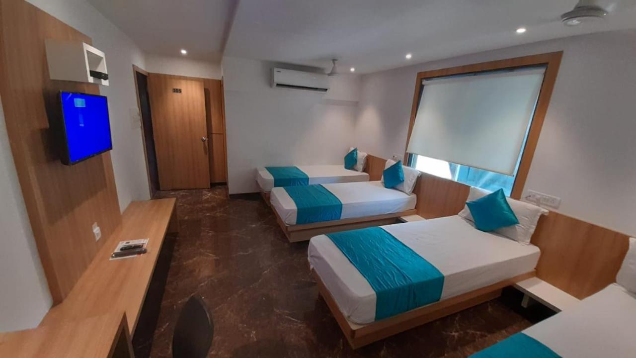Hotel Royal Oak Navi Mumbai-Stz 1002 Mumbai (Bombay) Buitenkant foto